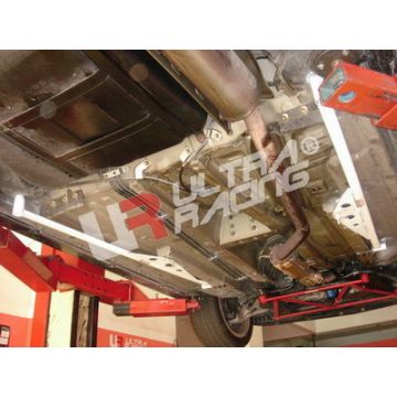 Side/Floor Bars Ultra Racing for Honda Integra 01-06 DC5