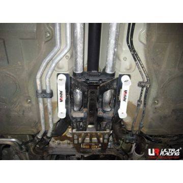 Mid Lower Braces 1510 Ultra Racing for Porsche 911 997 05-12 3.6