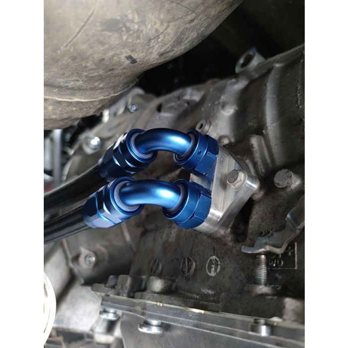 Oil cooler adapter for ZF 8HP BMW IOD Performance