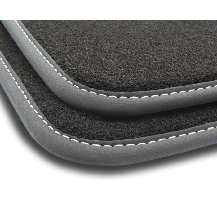 Dywaniki welurowe Premium FMIC Performance BMW 3 E46 Coupe / Cabrio 1998-2001 rozstaw tylnich stoperów 29cm