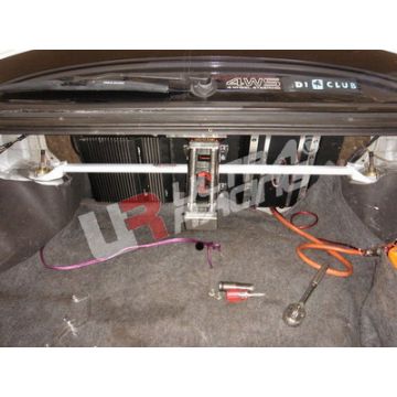 Rear Upper Strutbar Ultra Racing for Mitsubishi Galant 87-93 VR4