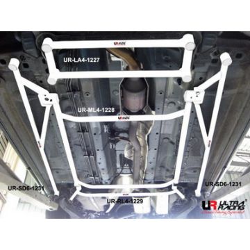 Mid Lower Brace Ultra Racing for Nissan X Trail 2.0 08+