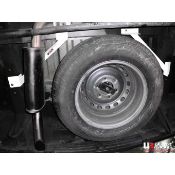 Rear Bars 1620 Ultra Racing for Hyundai H1 07+ 2.5D