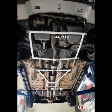 Mid Lower Brace 2118 Ultra Racing for Mini Coupe/Roadster R58/R59