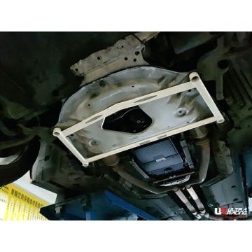Front Lower Brace Ultra Racing for BMW 6-Series E63 03-10